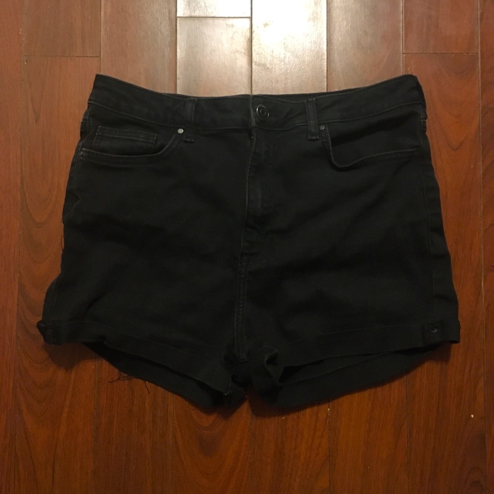 ❤️ High Waisted Black Shorts